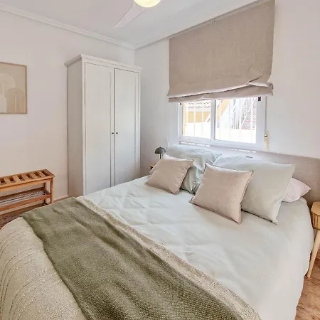 Apartment Xxx Torrevieja
